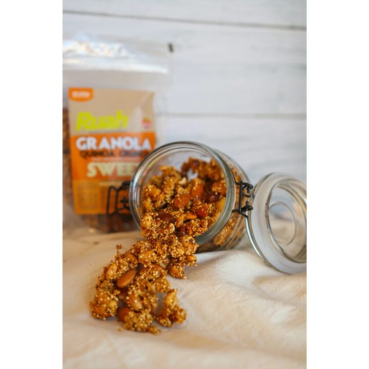 GRANOLA QUINOA CRUNCH SWEET
